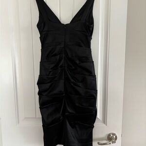 Xscape Elegant Black Gathered Midi Dress